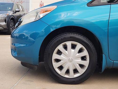 Metallic Peacock 2015 Nissan Versa Note SV