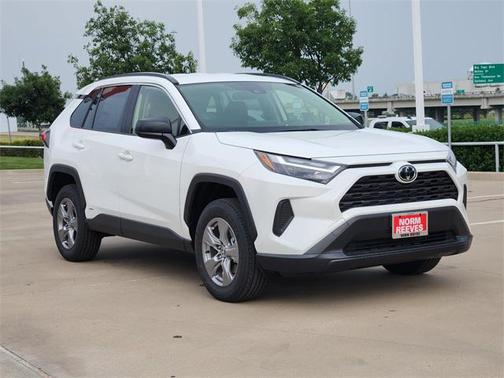 2025 Toyota RAV4 Hybrid LE
