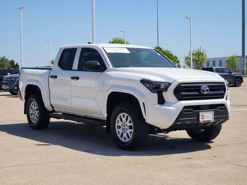 2025 Toyota Tacoma SR