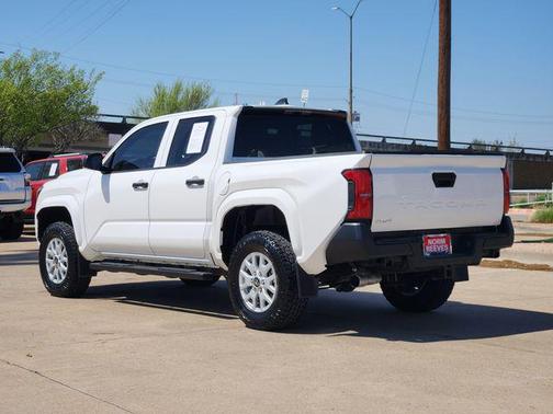 2025 Toyota Tacoma SR