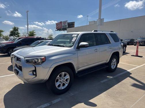 2024 Toyota 4Runner SR5 Premium
