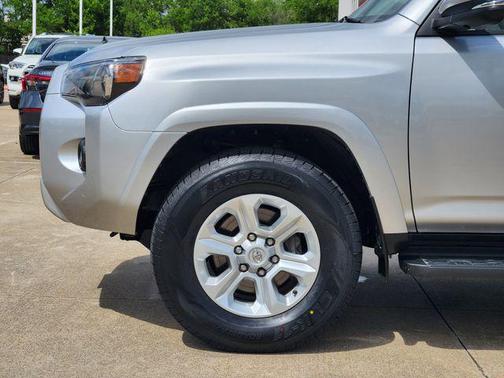 Classic Silver Metallic 2024 Toyota 4Runner SR5 Premium