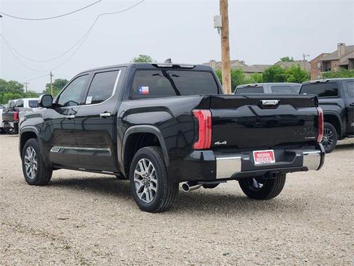 2025 Toyota Tundra Hybrid 1794 Edition
