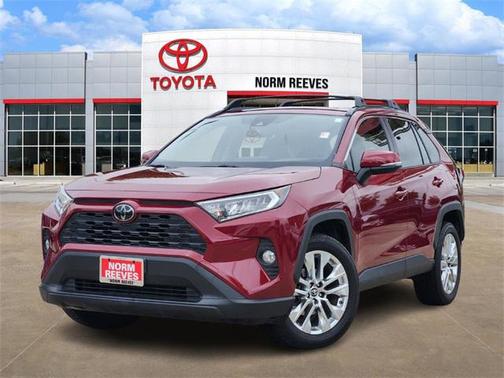 2019 Toyota RAV4 XLE Premium
