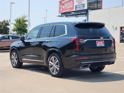 2024 Cadillac XT6 Premium Luxury FWD