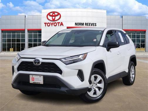 2024 Toyota RAV4 LE