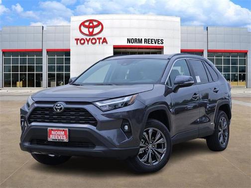 2025 Toyota RAV4 Hybrid XLE Premium
