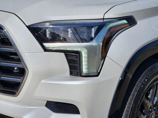 2025 Toyota Sequoia Platinum
