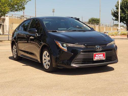 Midnight Black Metallic 2025 Toyota Corolla LE