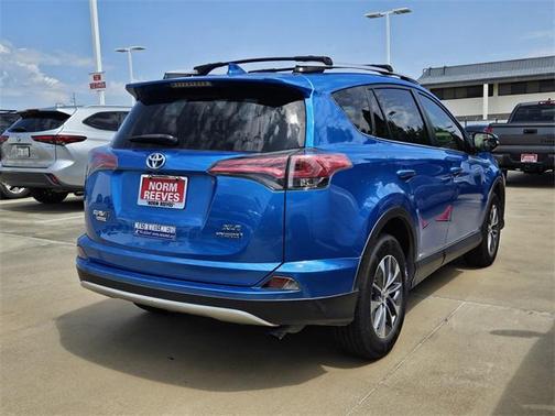 2016 Toyota RAV4 Hybrid XLE