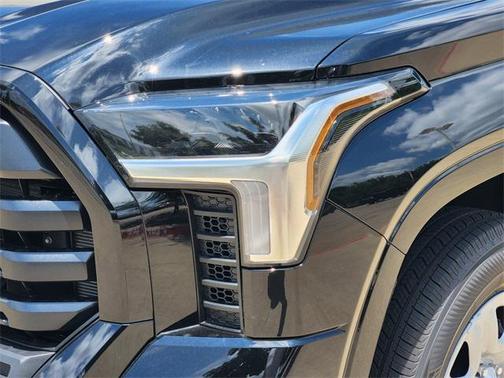 2025 Toyota Tundra SR