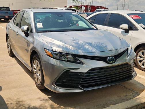 Celestial Silver Metallic 2023 Toyota Camry LE