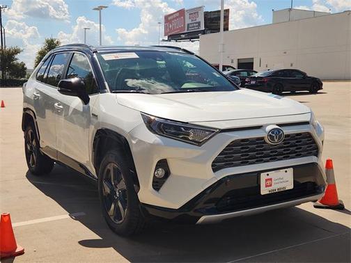 2019 Toyota RAV4 Hybrid SE
