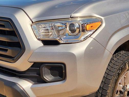 Silver Sky Metallic 2018 Toyota Tacoma SR