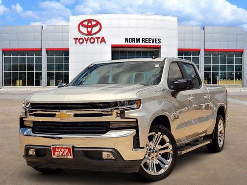 Silver Ice Metallic 2019 Chevrolet Silverado 1500 LT
