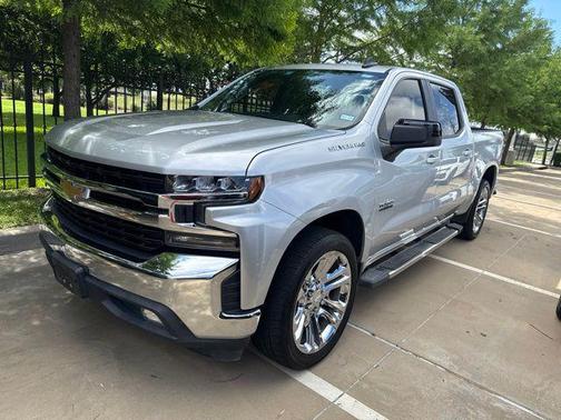 Silver Ice Metallic 2019 Chevrolet Silverado 1500 LT
