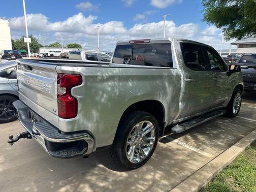 Silver Ice Metallic 2019 Chevrolet Silverado 1500 LT