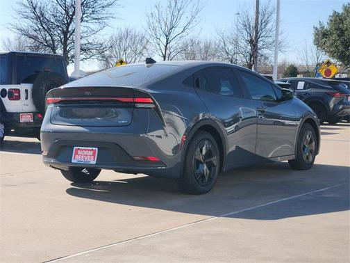 2026 Toyota Prius LE