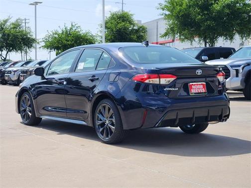 2025 Toyota Corolla Hybrid SE