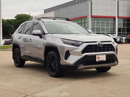 Silver Sky Metallic 2023 Toyota RAV4 Hybrid SE