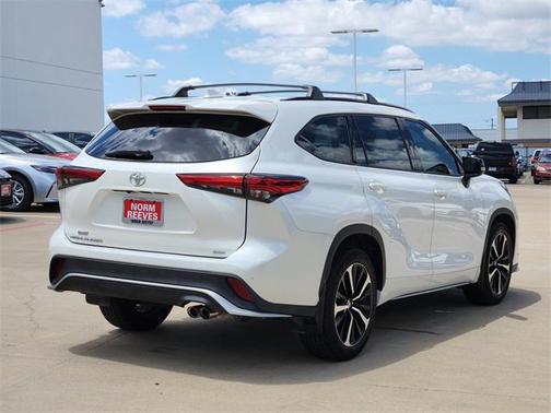 2021 Toyota Highlander XSE