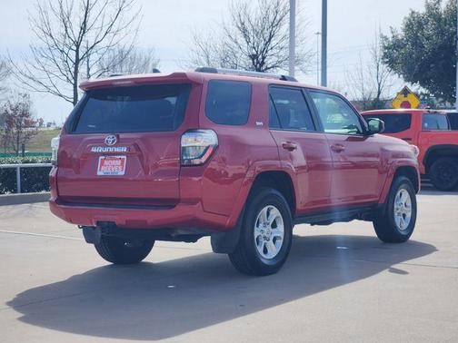 2024 Toyota 4Runner SR5