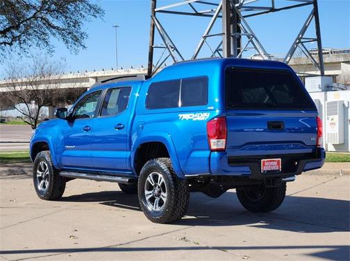 2017 Toyota Tacoma TRD Sport