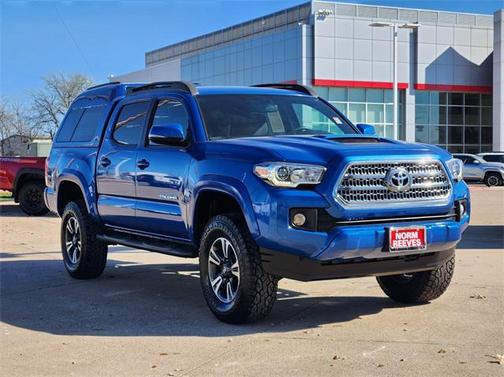 2017 Toyota Tacoma TRD Sport