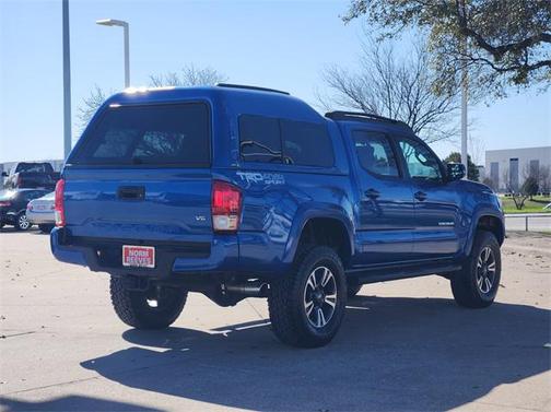 2017 Toyota Tacoma TRD Sport