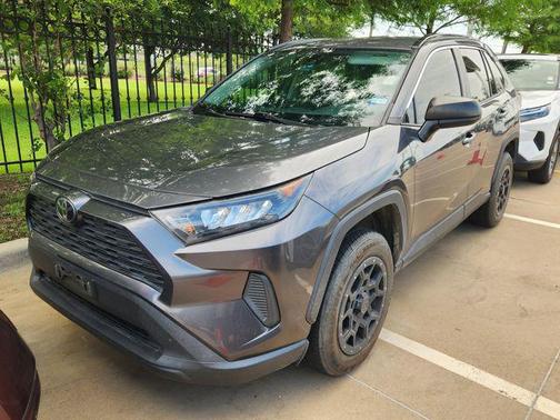 Magnetic Gray Metallic 2020 Toyota RAV4 LE