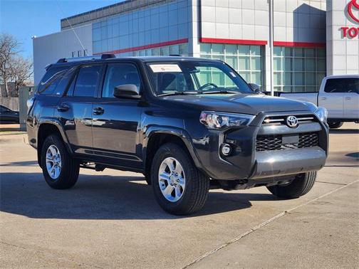2024 Toyota 4Runner SR5