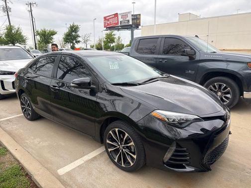 Black Sand Pearl 2019 Toyota Corolla SE