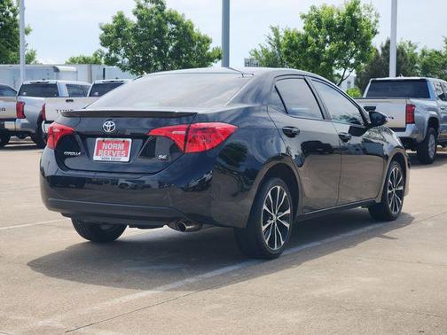 Black Sand Pearl 2019 Toyota Corolla SE
