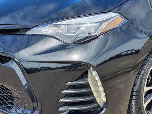 Black Sand Pearl 2019 Toyota Corolla SE