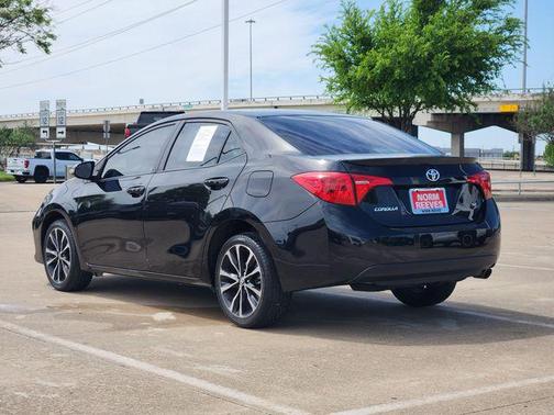 Black Sand Pearl 2019 Toyota Corolla SE
