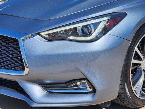 2017 INFINITI Q60 3.0T Premium