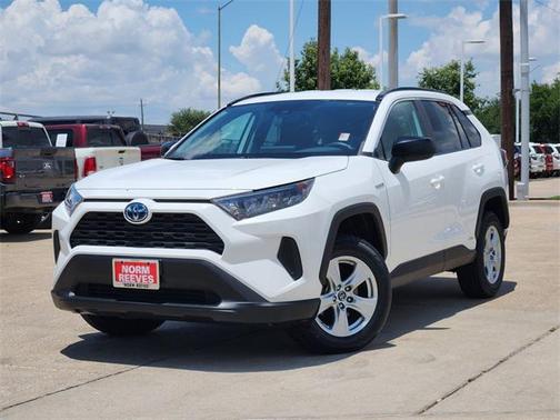 2020 Toyota RAV4 Hybrid LE