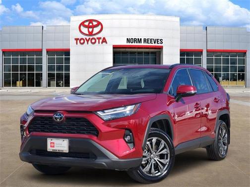 2025 Toyota RAV4 Hybrid XLE Premium