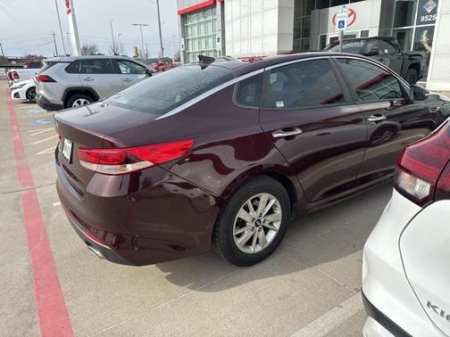 2018 Kia Optima LX