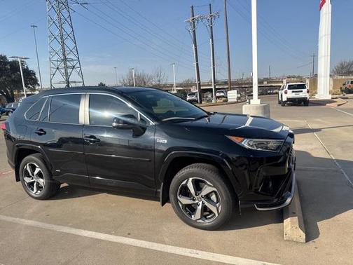2021 Toyota RAV4 Prime SE