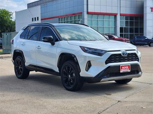 2024 Toyota RAV4 Hybrid SE