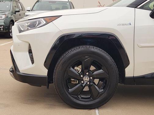 Blizzard Pearl w/Midnight Black Roof 2020 Toyota RAV4 Hybrid SE