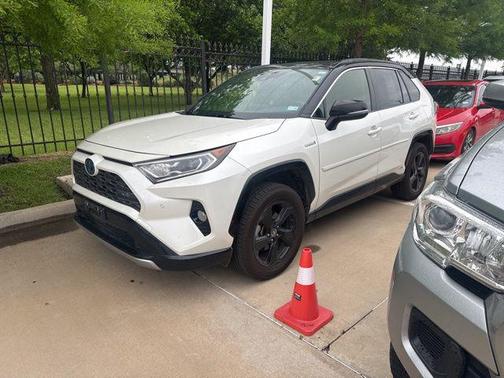 Blizzard Pearl w/Midnight Black Roof 2020 Toyota RAV4 Hybrid SE