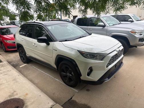 Blizzard Pearl w/Midnight Black Roof 2020 Toyota RAV4 Hybrid SE