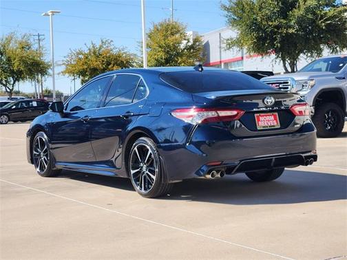 2019 Toyota Camry XSE