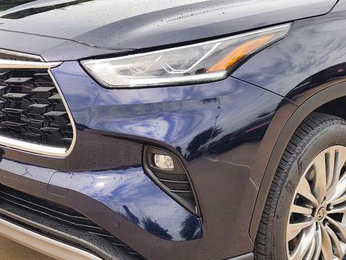 Blueprint 2026 Toyota Highlander Hybrid Platinum