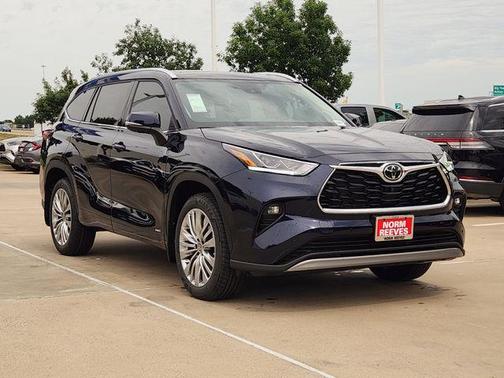 Blueprint 2026 Toyota Highlander Hybrid Platinum