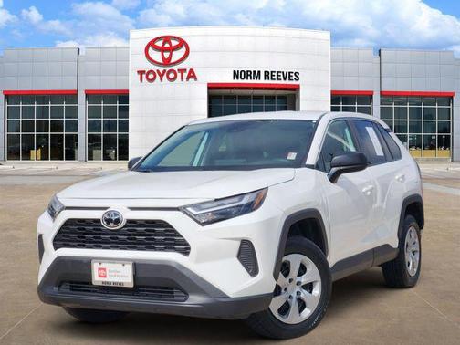 Ice 2024 Toyota RAV4 LE