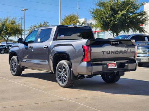 2026 Toyota Tundra Hybrid Platinum