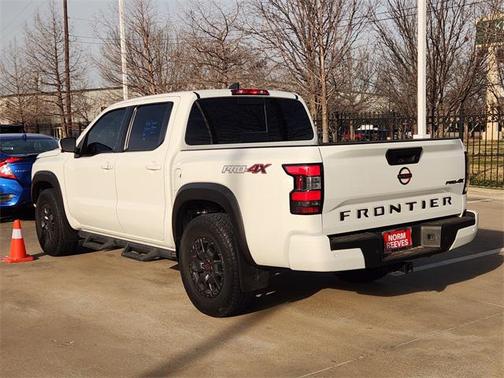 2023 Nissan Frontier PRO-4X